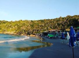 FLAT MANDAI Praia do Forte - Cabo Frio - RJ, ξενοδοχείο σε Κάμπο Φρίο