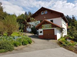 Ferienwohnung Dersch, ski resort sa Mauth