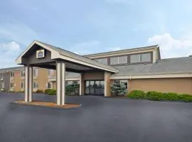 AmericInn by Wyndham Bay City