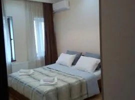 Room 4 U