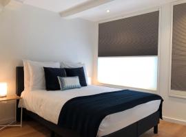 PH93 Amsterdam Central, guest house in Amsterdam