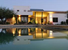 Callihue Lodge, מקום אירוח B&B בסנטה קרוז