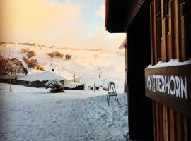 Matterhorn Lodge: Perisher Valley şehrinde bir otel
