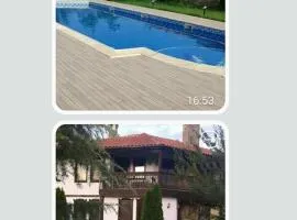 Vila Nikolina Guesthouse