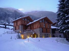 Maso Fior di Bosco - Val di Rabbi - Esercizio Rurale, Hotel in Rabbi