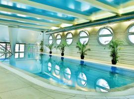 Olympia Wellness Hotel, hotell i Karlovy Vary