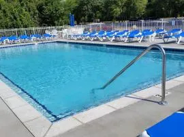 Put-in-Bay Waterfront Condo #106