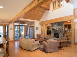 Northstar - Sierra Gold Home, cottage in Kingswood Estates