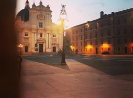 Hotel Pellegrino E Pace, hotel em Loreto