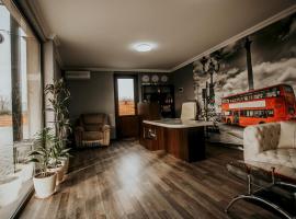 7 Rooms Hotel, hotel v destinaci Sabeselio