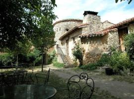 칼라타냐소르에 위치한 주차 가능한 호텔 Casa Rural de la Villa