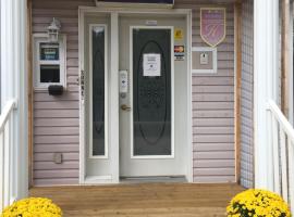 Auberge Motel Panorama, hotel em Lac-Bouchette