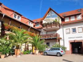 Wohnen im Weingut, hotelli kohteessa Kirchheim an der Weinstraße lähellä maamerkkiä Golfgarten Deutsche Weinstrasse