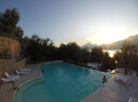 Holiday Mantovani, hotel in Brenzone sul Garda