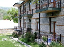 Evim Otel, hotel v destinaci Lahıc