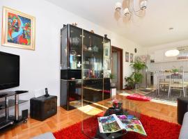 Artsy Apartment, khách sạn ở Klis