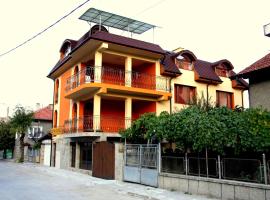 Guest House Stelia, hótel í Velingrad