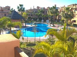 Hacienda del Sol Beachside and Golf Apt Marbella Puerto Banus, hotel cerca de Atalaya Golf & Country Club, Estepona