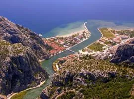 Croatian Beach House Omiš