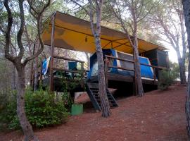 Amfibietreks, hotel a Siniscola