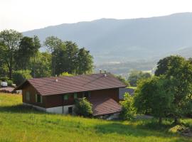 Le Green Chalet, Hotel in Villard-sur-Boëge