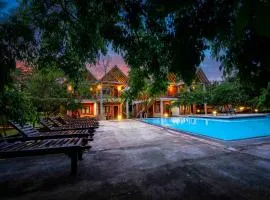 Elephas Resort & Spa