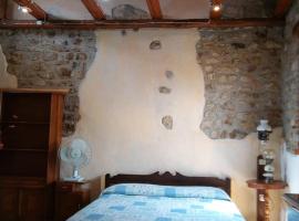 Il Borgo dei Laghi, hôtel pas cher à Revine Lago