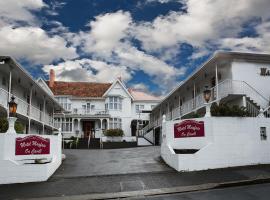 Motel Mayfair on Cavell: Hobart şehrinde bir motel