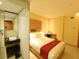 Midtown Xpress Balikpapan, hotel in Balikpapan