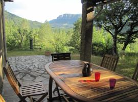 L'Oursiere, hotel em Bédouès