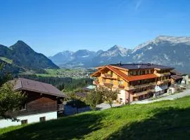Hotel & Alpengasthof Pinzgerhof