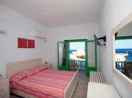 Kastellos Apartments Sikinos