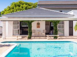 The Studio, hotel perto de The Boardwalk, Port Elizabeth