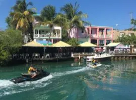 Mamacitas Guest House