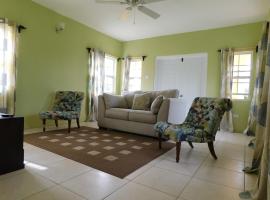 Valley View Property, holiday rental in Ogeeʼs