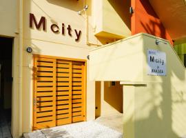 Mcity in Wakasa, hoster&iacute;a en Naha