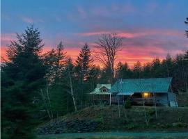 Packwood Ski & Vacation Getaway, hotel in Packwood