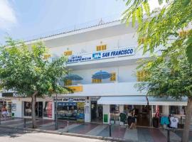 Hostal San Francisco, bed & breakfast a Cala d´Or