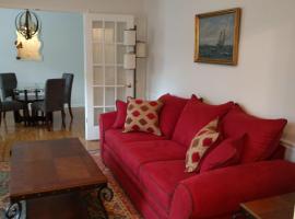 University City Guest House, vacation home in Charlotte