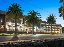 North Pier Hotel, accessible hotel in Cowes