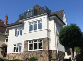 Ferienwohnung Kiel - Kanalblick, hotel in Kiel