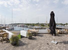 Kaløvig Badehotel, hotel v destinaci Skødstrup