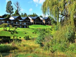 Premier Resort Sani Pass, hotel i Himeville