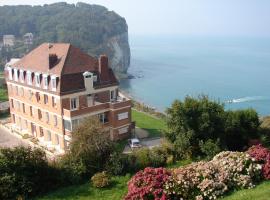 Studio à St Pierre en Port, holiday rental in Saint-Pierre-en-Port