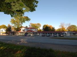 Kings Inn Orillia, hotel perto de Orillia Community Centre Arena, Orillia