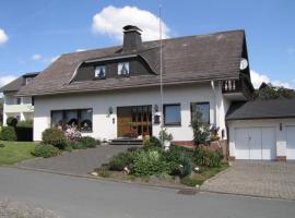 Ferienhaus Marienweg, hótel í Hallenberg