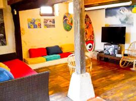 SURFtoLIVE House, Hotel in der Nähe von: Playa de Langre, Somo