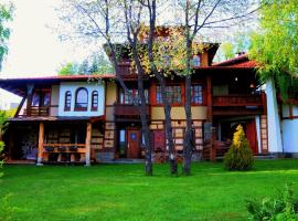 Apartments Carevo Polje, ξενοδοχείο στο Ζλάτιμπορ