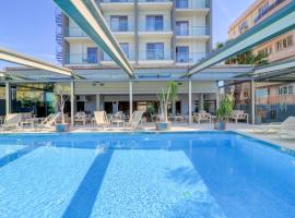 Palace Hotel Glyfada, hotel Athénban