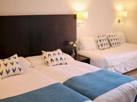 Hostal Jakiton, bed and breakfast en Palmanova